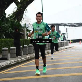 Runner Photo 8573067