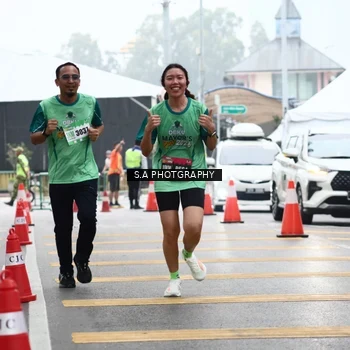 Runner Photo 8573083