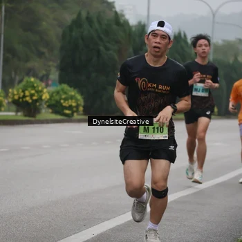Runner Photo 8573084