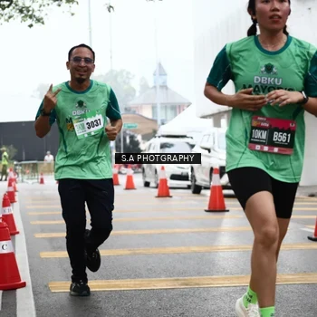 Runner Photo 8573086