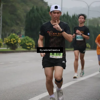 Runner Photo 8573091