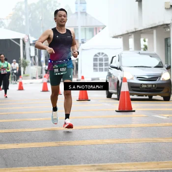 Runner Photo 8573095