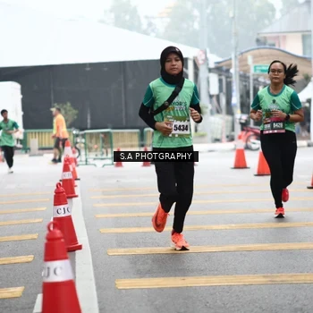 Runner Photo 8573104