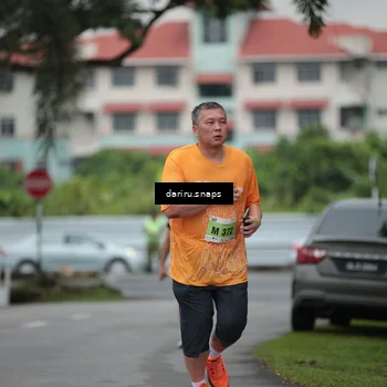 Runner Photo 8573108