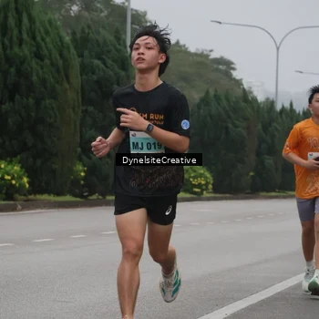 Runner Photo 8573113