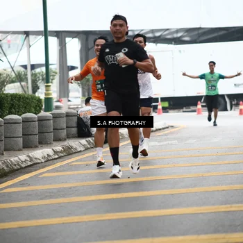 Runner Photo 8573118