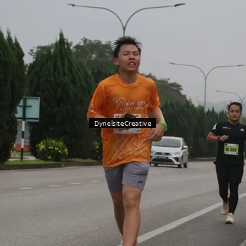 Runner Photo 8573124
