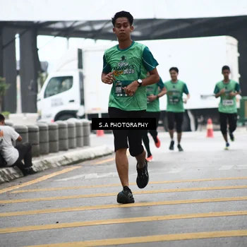 Runner Photo 8573135