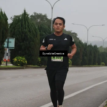 Runner Photo 8573141