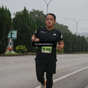 Runner Photo 8573150