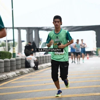 Runner Photo 8573172