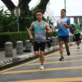Runner Photo 8573186