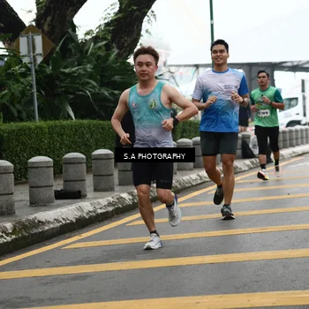 Runner Photo 8573189