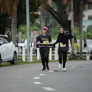 Runner Photo 8573193