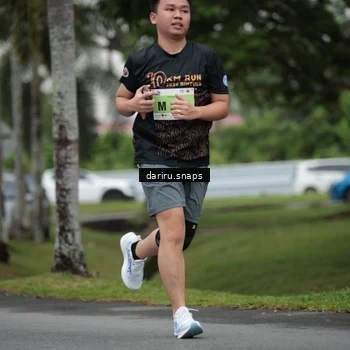 Runner Photo 8573210