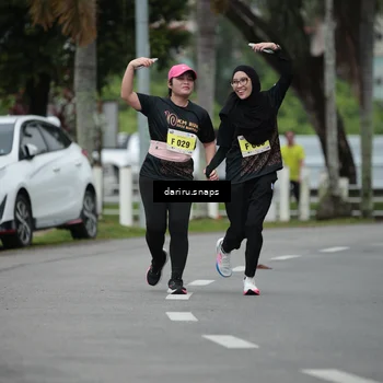 Runner Photo 8573222