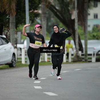 Runner Photo 8573223
