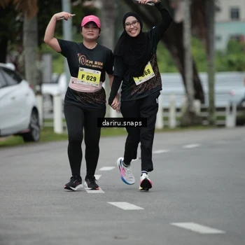 Runner Photo 8573233