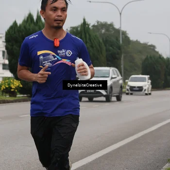 Runner Photo 8573237