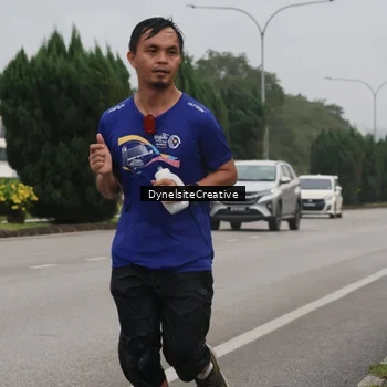 Runner Photo 8573238