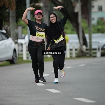 Runner Photo 8573240