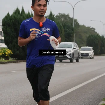 Runner Photo 8573247