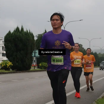 Runner Photo 8573296