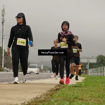 Runner Photo 8573304