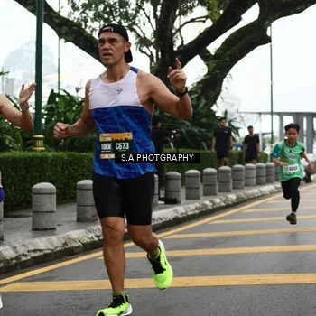 Runner Photo 8573320
