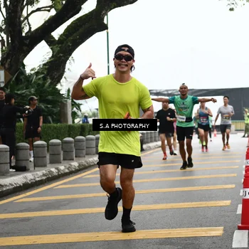 Runner Photo 8573351