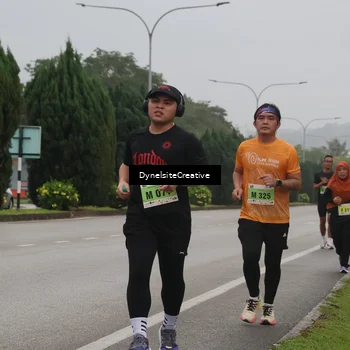 Runner Photo 8573370