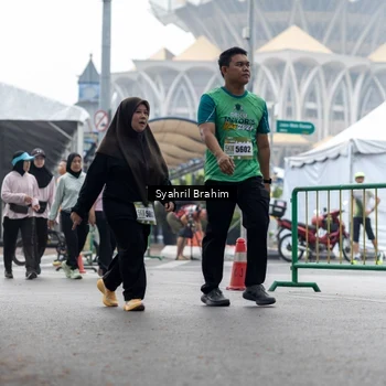 Runner Photo 8573411