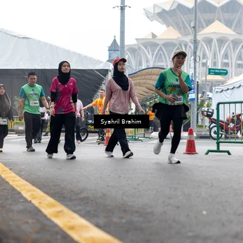 Runner Photo 8573422