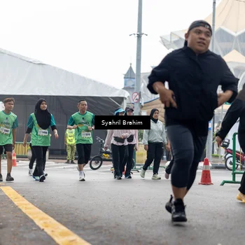 Runner Photo 8573429