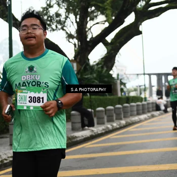 Runner Photo 8573431