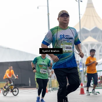 Runner Photo 8573436