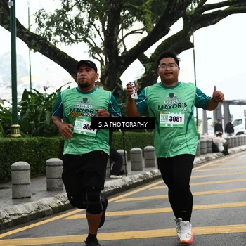 Runner Photo 8573437