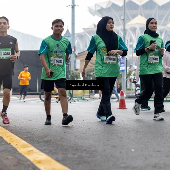 Runner Photo 8573438