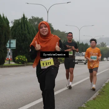 Runner Photo 8573445