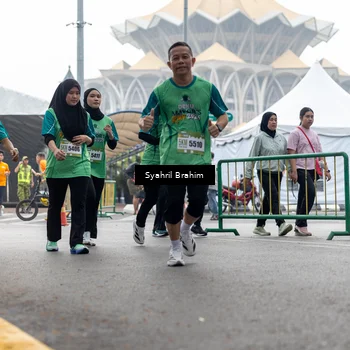 Runner Photo 8573447
