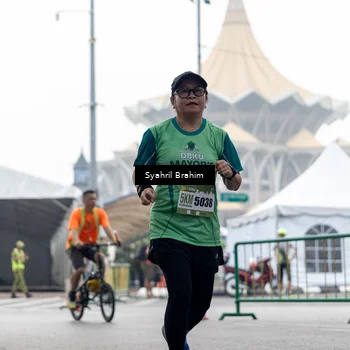 Runner Photo 8573453
