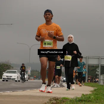 Runner Photo 8573462