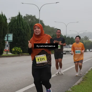 Runner Photo 8573468