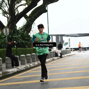 Runner Photo 8573474