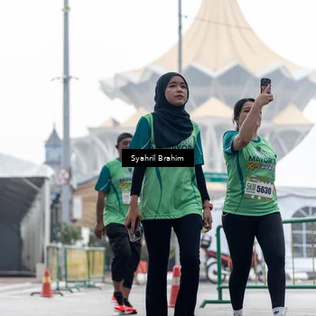 Runner Photo 8573477
