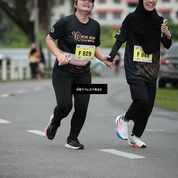 Runner Photo 8573480