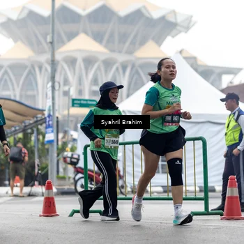 Runner Photo 8573491