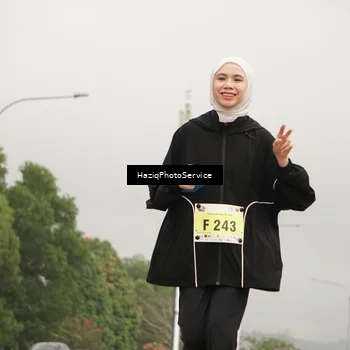 Runner Photo 8573498