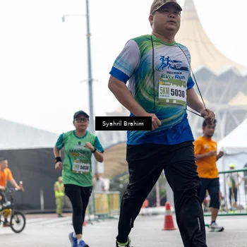 Runner Photo 8573504