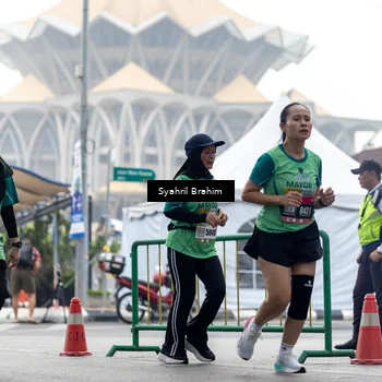 Runner Photo 8573512